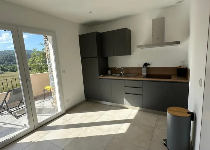 Bergerie Avec Vue Montagne Apartmán *